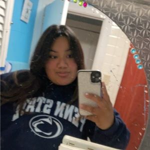 Meet your Posher, Dayana